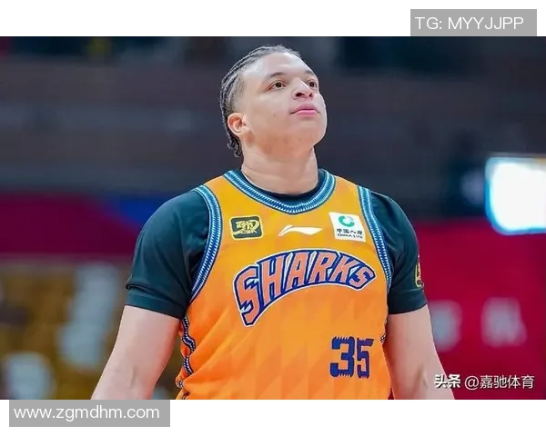 上海篮球队在最新状态排行榜中荣登第8名展现强劲实力与潜力 上海篮球队在最新状态排行榜中荣登第8名展现强劲实力与潜力